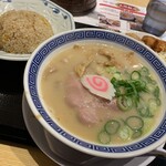 大阪飯店 上6本店 - 