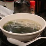 七輪焼肉 安安 - わかめスープ