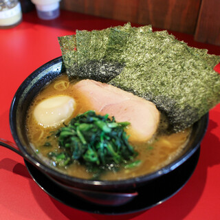 家系ラーメン 稲葉家_1