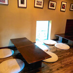 Asian Kitchen chanoma - 奥の小上がり席。