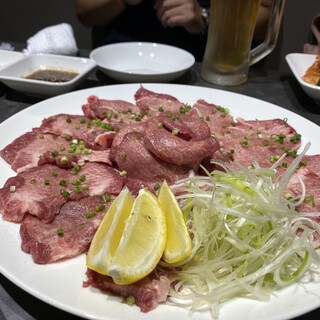 やきにく寿々_2