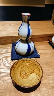 Sushi Hayashi - 冷酒は青森県の陸奥八仙は半合