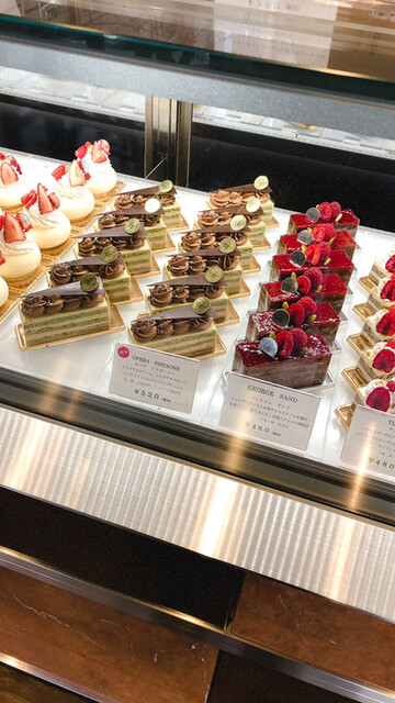 セルノー ドゥ ノワ Cerneaux De Noix 青葉通一番町 ケーキ 食べログ セルノー ドゥ ノワ Cerneaux De Noix 青葉通一番町 ケーキ 食べログ