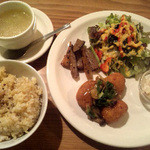 モダナークファームカフェ - 