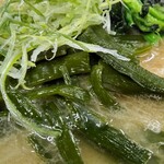 Kamariya Taishou - 茎ワカメのコリコリした食感がたまりません。