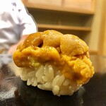 日本橋蛎殻町 すぎた - 2020.11.  馬糞海胆