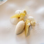 エスキス - 冬の情緒　りんご、蜂蜜、甘草