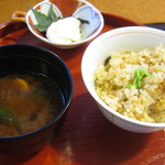 味ごよみ 花こま - 炊込みご飯＆赤だし＆香の物