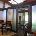 味ごよみ 花こま - 室内の様子