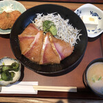 Hambauo Kin - ぶり と しらす丼定食