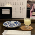 やきとり 葉舞風 - ウェルカムドリンク サービス。