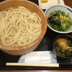 丸亀製麺 - 