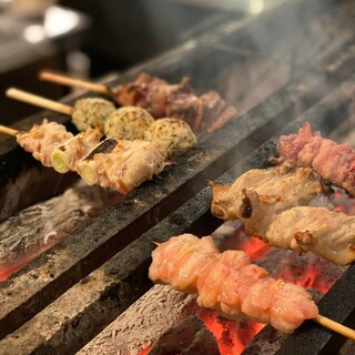 We also offer a variety of rare cuts of meat, ``Tsunagi,'' and homemade a la carte dishes.