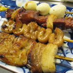 ほり - 手前から、べんてん262円、こぶくろ200円、とりきも210円、うずら玉子157円