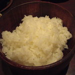 丸太町十二段家 - 御櫃で供された炊きたての銀舎利。