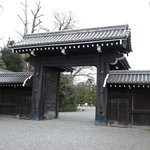 丸太町十二段家 - 店は京都御所からも近く