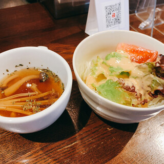 カフェ&ダイニング スターズ_1