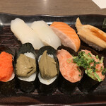 Sandaimefurarisushiandoodaidokorofurari - 