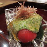 寿修 - トマトやナスなどの上におくらとろろとミョウガが。