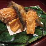 寿修 - 鮎の一夜干しと湯葉の揚げ物にかぼちゃのコロッケ。