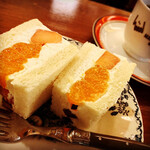 ぽえむ マノ ア マノ コーヒー - 