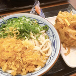 丸亀製麺 - 料理写真:期間限定のワンコインランチ
(麺大盛+110円)