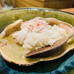 魚菜料理 縄屋 - 10.  焼蟹4 ：蟹味噌と蟹身　混ぜる前