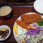 とんかつ高田 - ヒレかつ定食＊エビ付