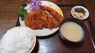 Tonkatsu Takada - ロースかつ定食ご飯大盛り＊エビ付 