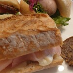 イルアル - 自作の生ハムバター＆カマンベール　他・・・