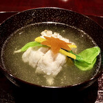 奈良 而今 - 椀物〜伝助穴子と蕪豆腐。出汁は基本的な鰹節と昆布で、柔らかな薄味。
