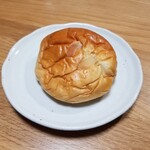 清泉寮ジャージーハット - ジャージーミルクのクリームパン(200円)