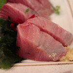 季節料理 よし野 - スマガツオ（ちょっと食べた後）