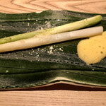 和食 えん - 野菜(グリーンとホワイトアスパラガス)
