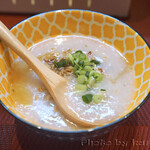 ナイスアイドル新橋シュウマイ酒場 - おかゆ