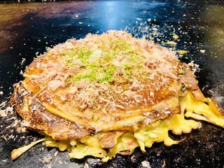 難波でお好み焼き グループで 1人で楽しめる人気店13選 食べログまとめ 難波でお好み焼き グループで 1人で楽しめる人気店13選 食べログまとめ