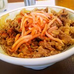 すき家 - 牛丼中盛味噌汁ランチセット500円 