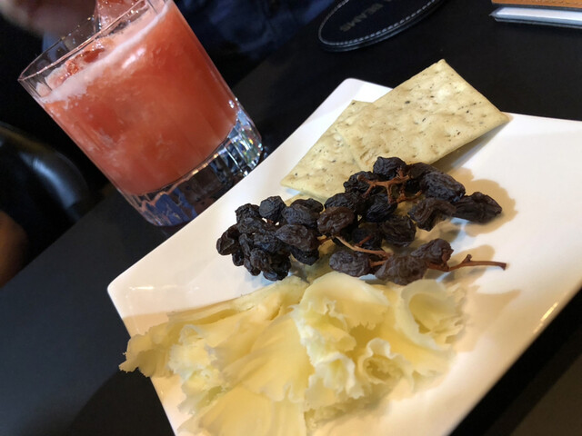 バー ムーンビームス Bar Moon Beams 資生館小学校前 バー 食べログ