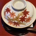 京都一の傳 本店  - 白子豆腐揚げ出汁のお椀