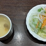 いきなりステーキ - ◆ワイルドステーキのスープ・サラダ◆♪