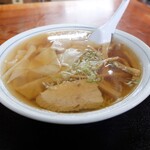 中華そば志のぶ支店 - わんたん麺