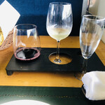 レストラン・キハ - 白ワイン、赤ワインは飲み放題