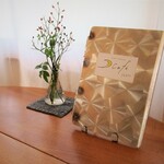 ツキカフェ - テーブルの上