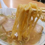 オーモリラーメン - 麺リフト