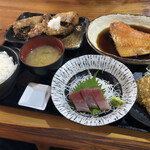 福浦漁港　みなと食堂 - 金目煮付け定食 2380円（税別）