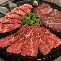 食べ飲み放題 焼肉ダイニングちからや 名駅店 - 和牛盛り合わせ
