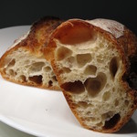 ブラフベーカリー - 【再訪３】フレンチバケット断面