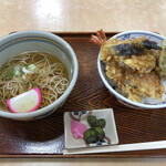 Menichi - Bランチ750円の内容は天丼にかけそば！