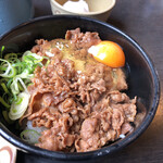 博多長浜ラーメン まる長 - 肉玉丼\(//∇//)\