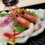 小松水産の海鮮丼 - 甘海老